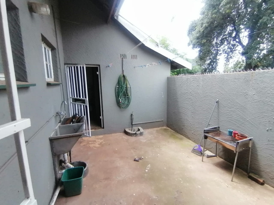 3 Bedroom Property for Sale in Birchleigh Gauteng