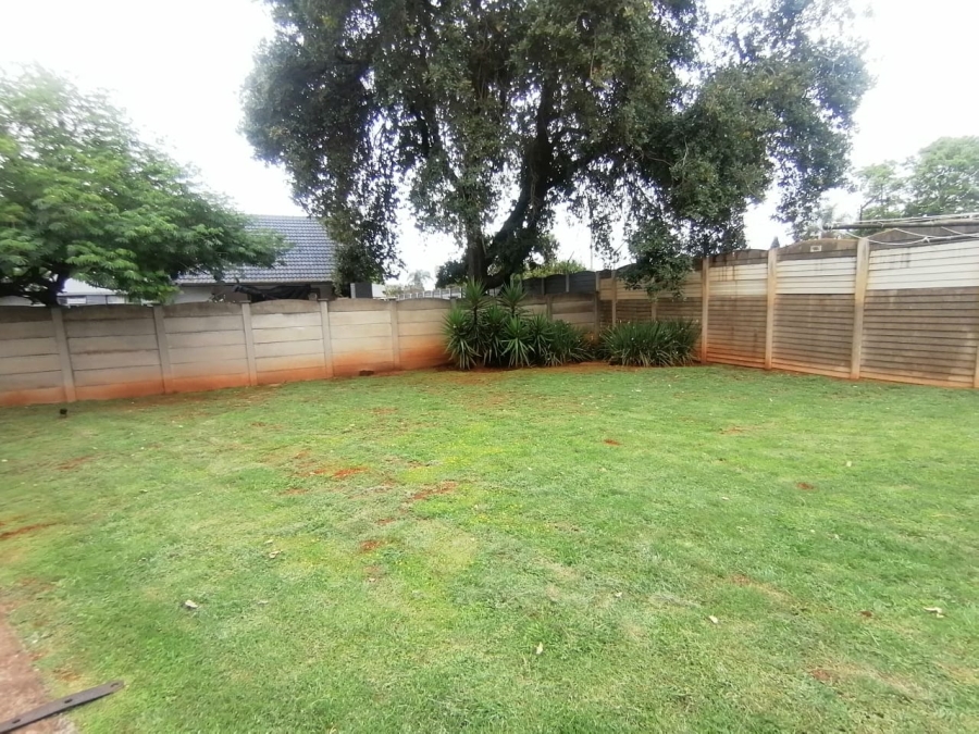 3 Bedroom Property for Sale in Birchleigh Gauteng