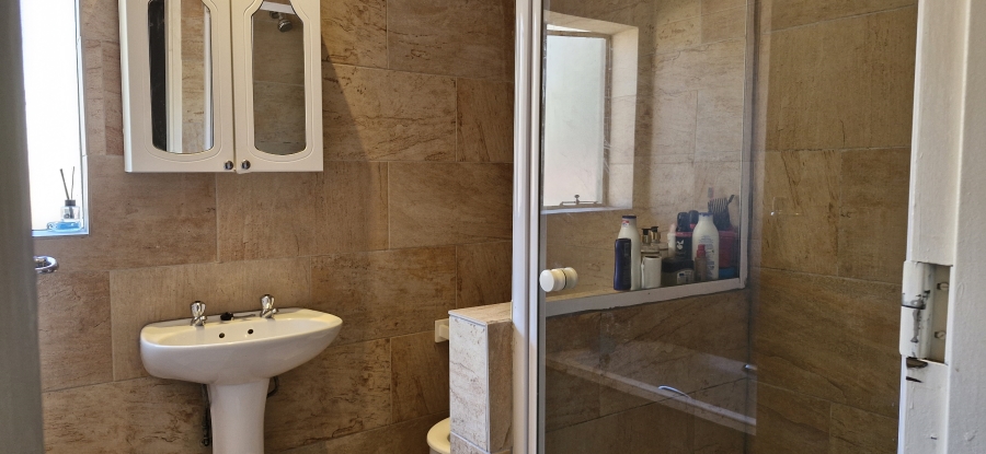 2 Bedroom Property for Sale in La Montagne Gauteng