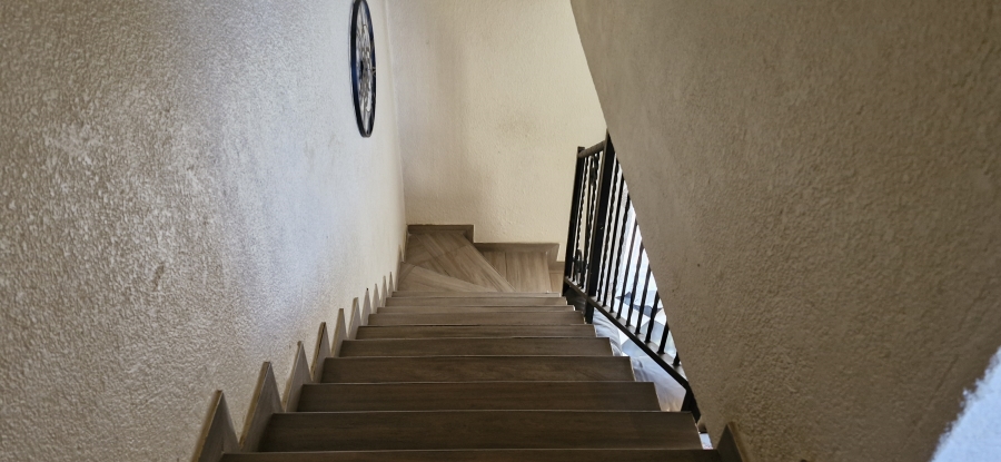 2 Bedroom Property for Sale in La Montagne Gauteng