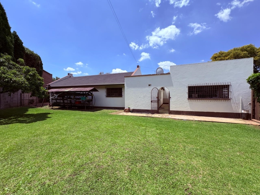 4 Bedroom Property for Sale in Selection Park Gauteng