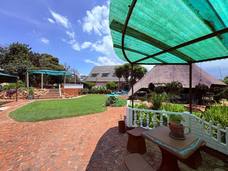 4 Bedroom Property for Sale in Selection Park Gauteng