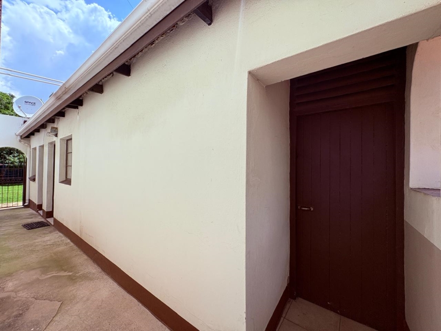 4 Bedroom Property for Sale in Selection Park Gauteng