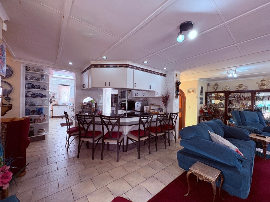 4 Bedroom Property for Sale in Selection Park Gauteng