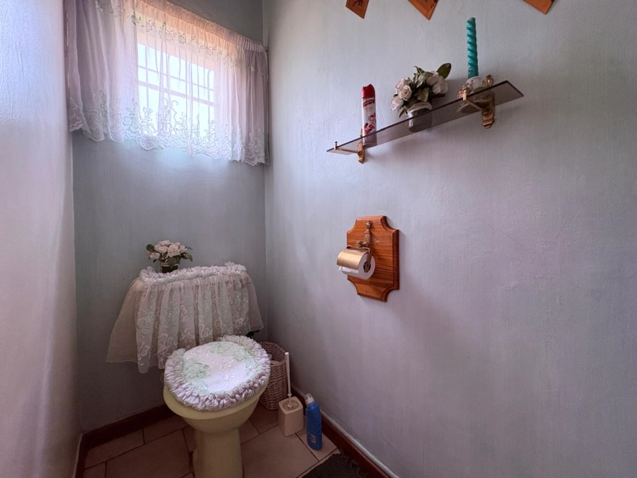 4 Bedroom Property for Sale in Selection Park Gauteng