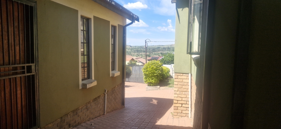 3 Bedroom Property for Sale in Mahube Valley Gauteng