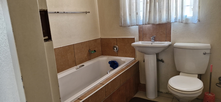 3 Bedroom Property for Sale in Mahube Valley Gauteng