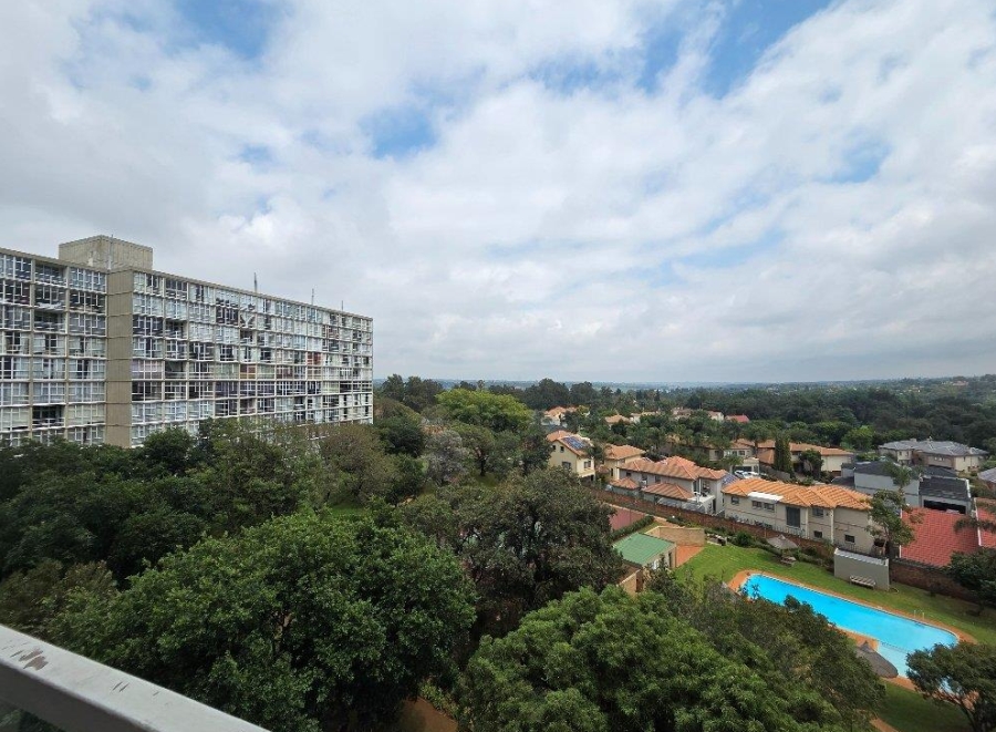 2 Bedroom Property for Sale in Bedfordview Gauteng