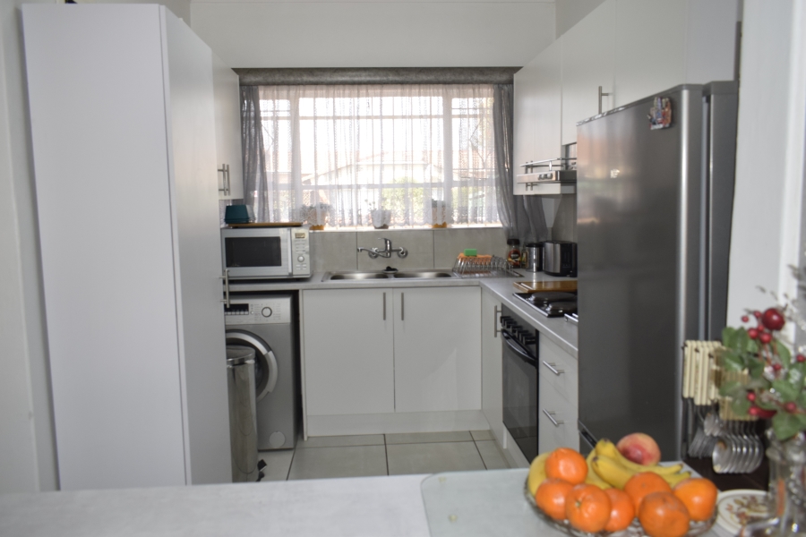 2 Bedroom Property for Sale in Beyers Park Gauteng