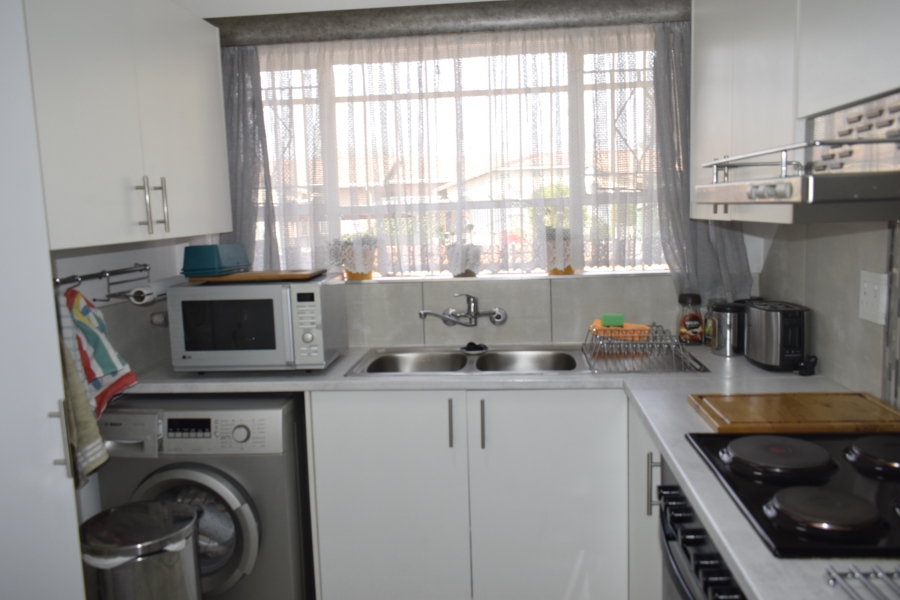 2 Bedroom Property for Sale in Beyers Park Gauteng