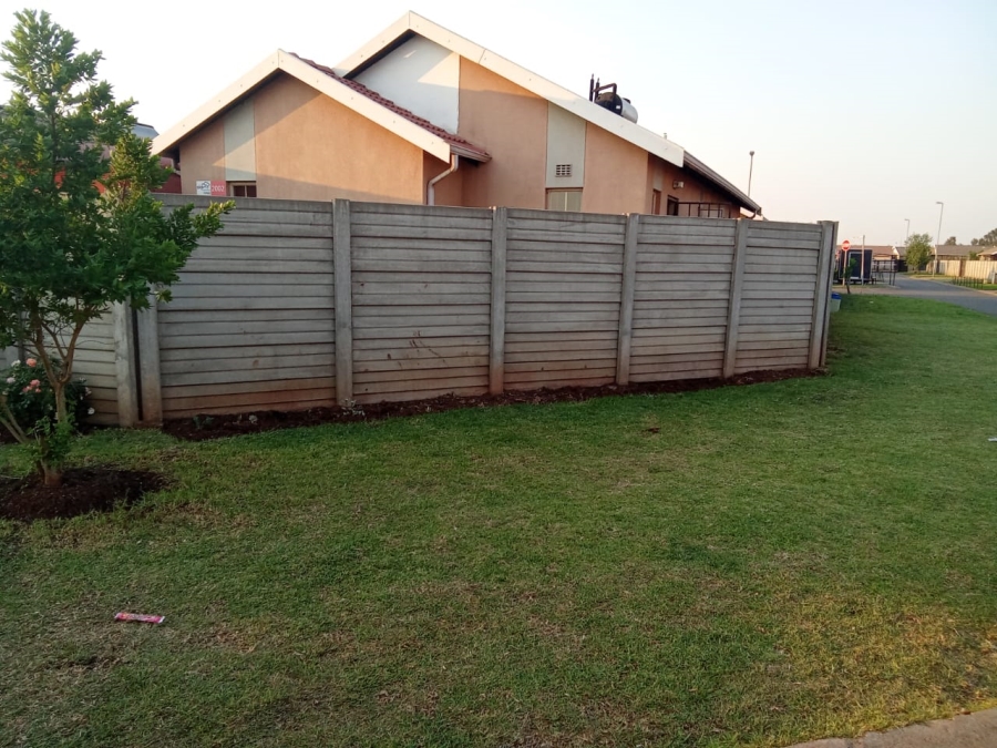 3 Bedroom Property for Sale in Sky City Gauteng