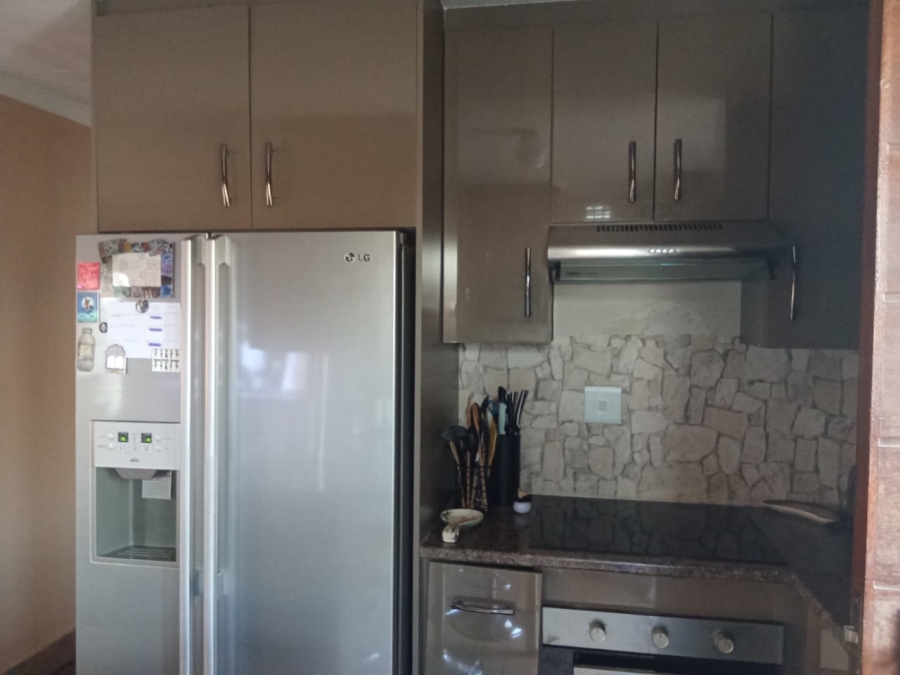 3 Bedroom Property for Sale in Sky City Gauteng