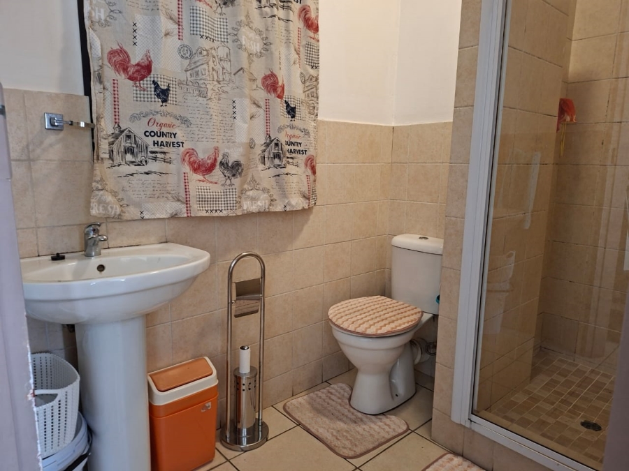 1 Bedroom Property for Sale in Vanderbijlpark CW 5 Gauteng