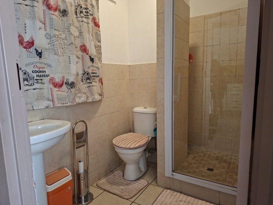 1 Bedroom Property for Sale in Vanderbijlpark CW 5 Gauteng