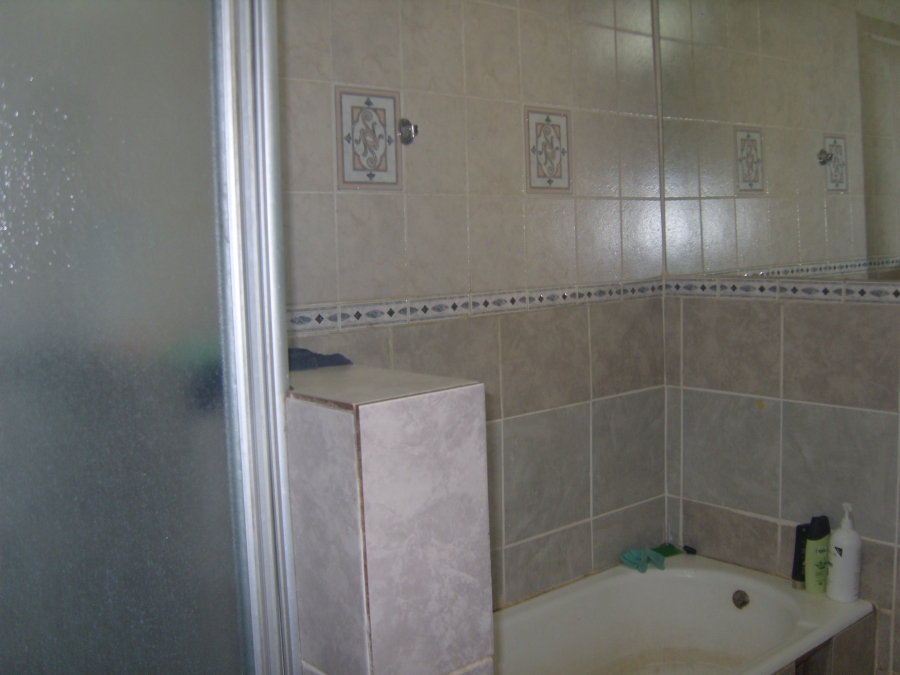 3 Bedroom Property for Sale in Florentia Gauteng