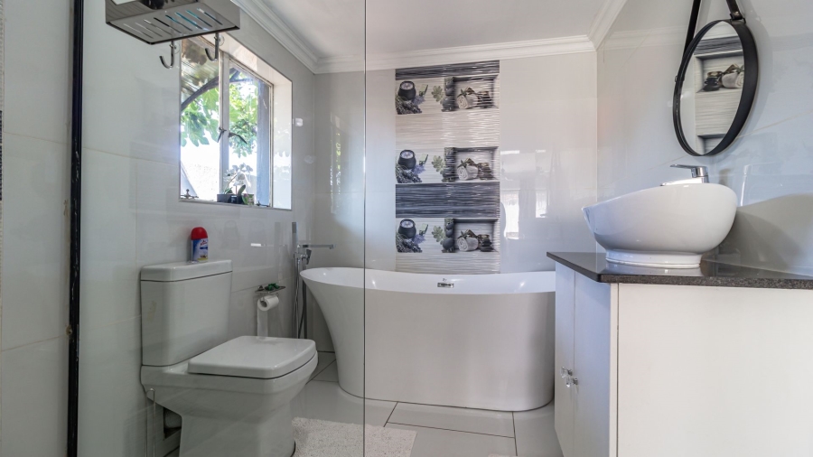 4 Bedroom Property for Sale in Montana Gauteng