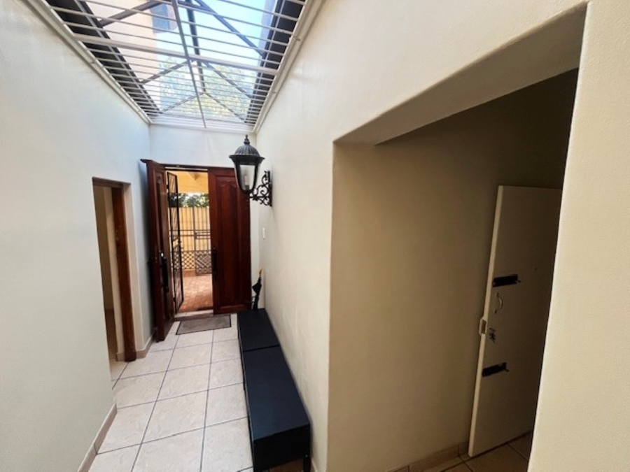 4 Bedroom Property for Sale in Waterkloof Gauteng