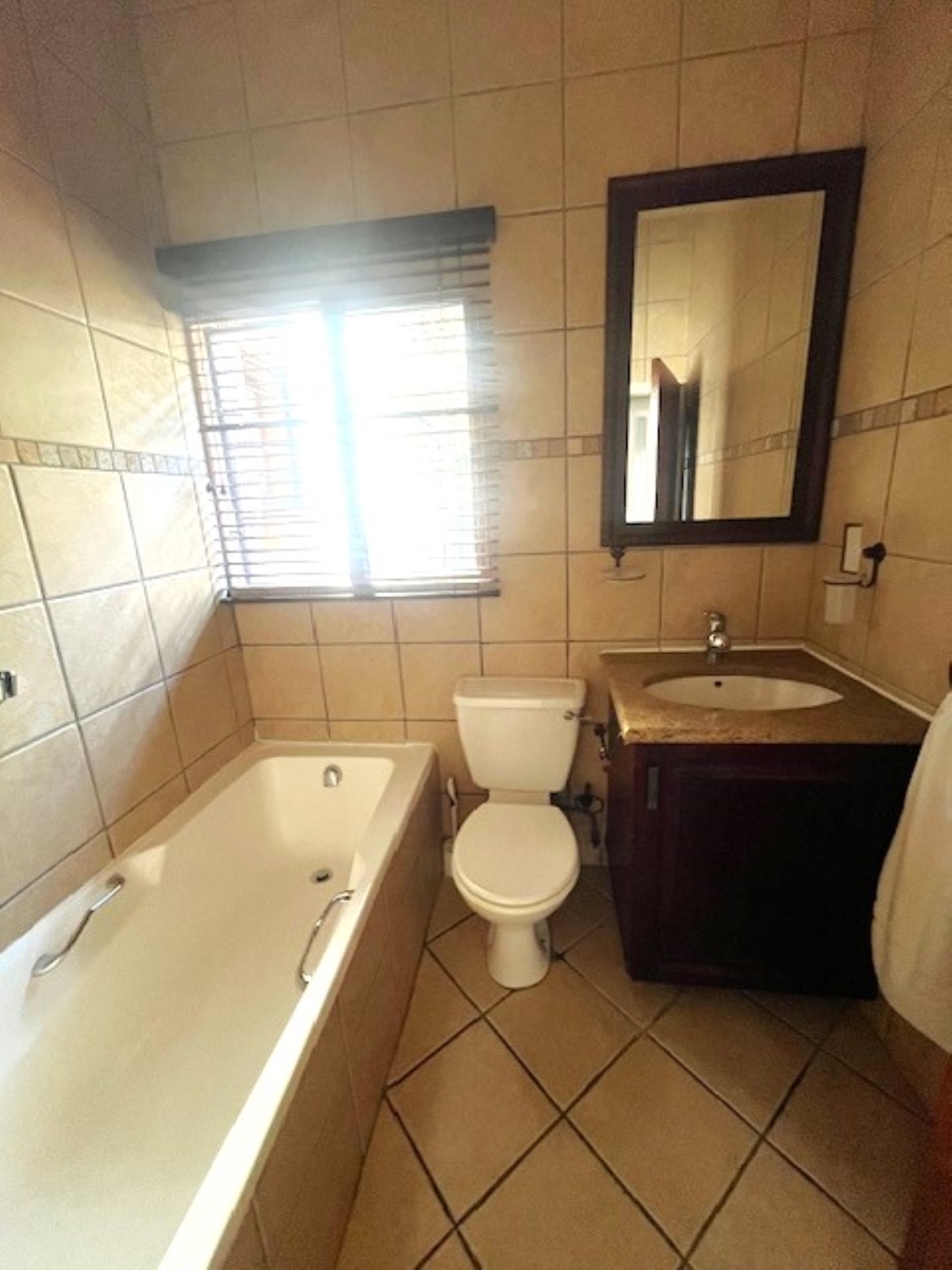 4 Bedroom Property for Sale in Waterkloof Gauteng