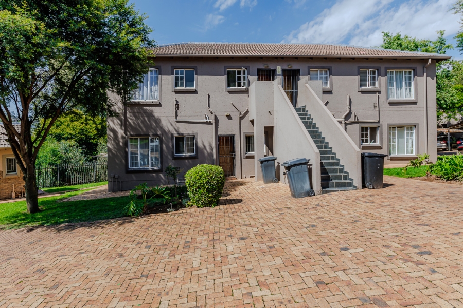 2 Bedroom Property for Sale in Wilgeheuwel Gauteng