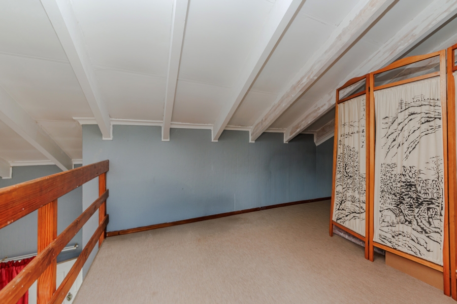 1 Bedroom Property for Sale in Wilgeheuwel Gauteng