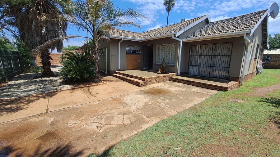 3 Bedroom Property for Sale in Visagie Park Gauteng