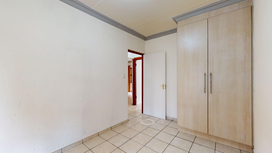 2 Bedroom Property for Sale in Ravenswood Gauteng