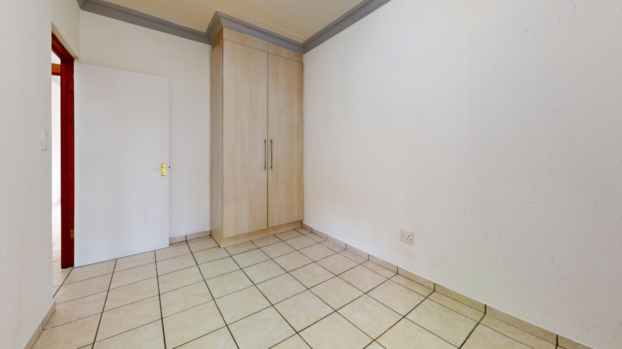 2 Bedroom Property for Sale in Ravenswood Gauteng