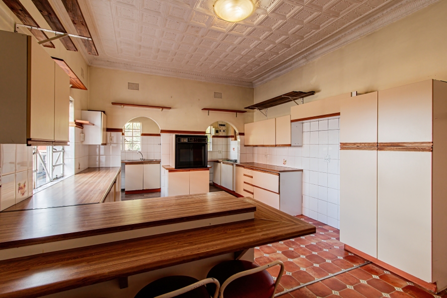 7 Bedroom Property for Sale in Kensington Gauteng