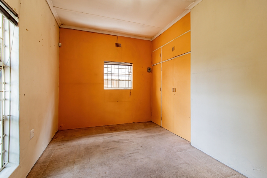 7 Bedroom Property for Sale in Kensington Gauteng