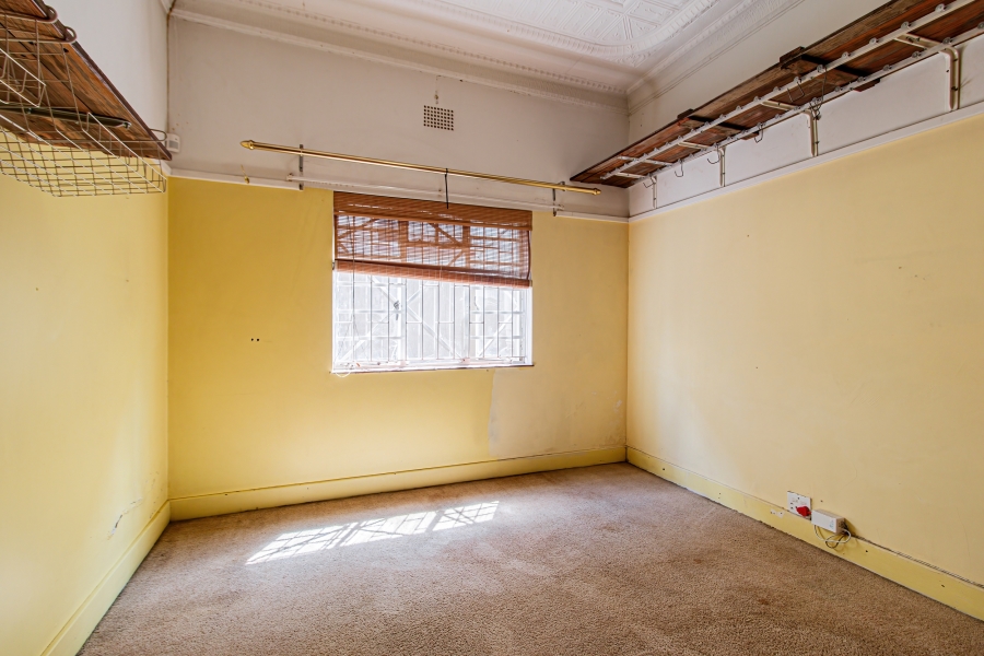 7 Bedroom Property for Sale in Kensington Gauteng