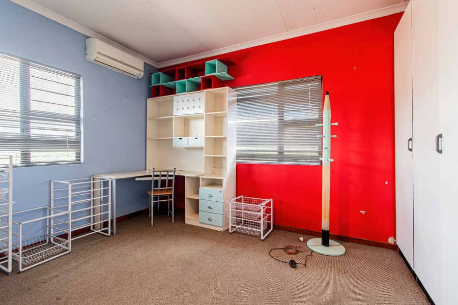 7 Bedroom Property for Sale in Kensington Gauteng