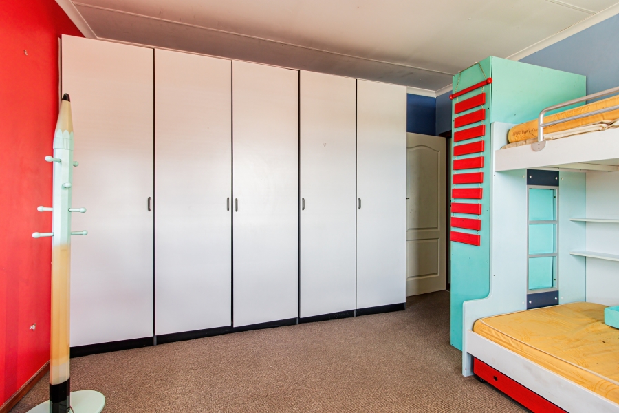 7 Bedroom Property for Sale in Kensington Gauteng