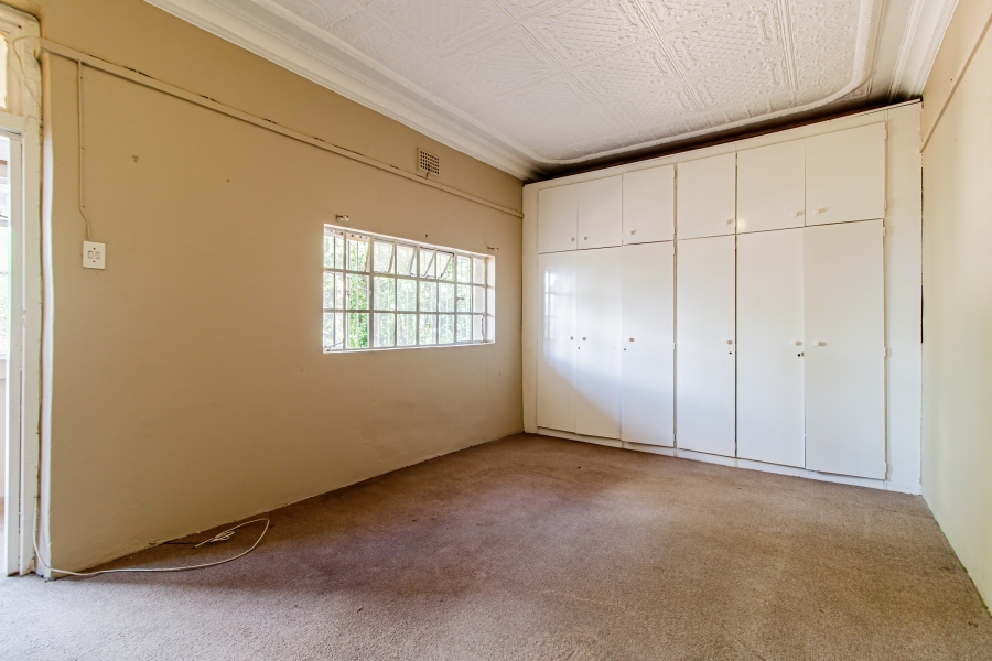 7 Bedroom Property for Sale in Kensington Gauteng