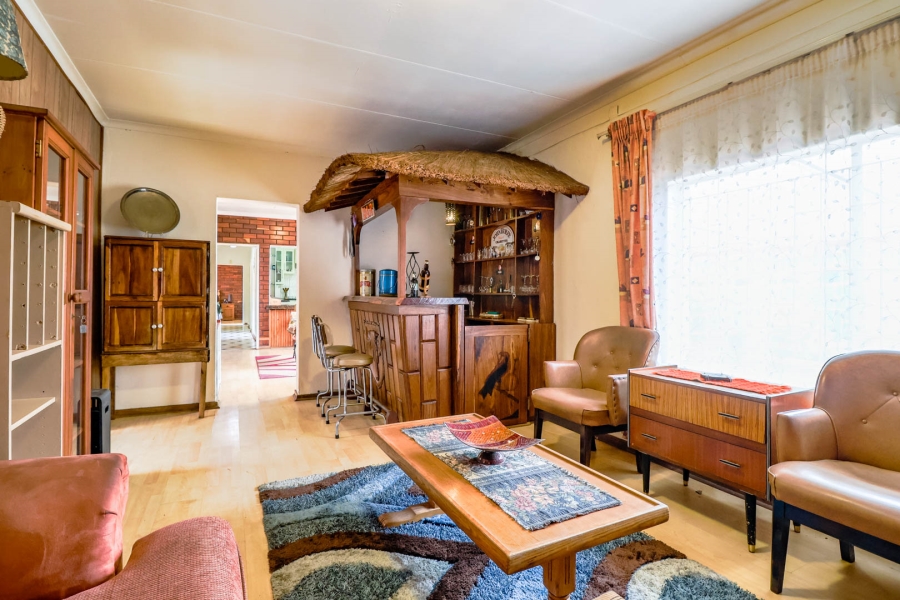 4 Bedroom Property for Sale in Rooihuiskraal Gauteng