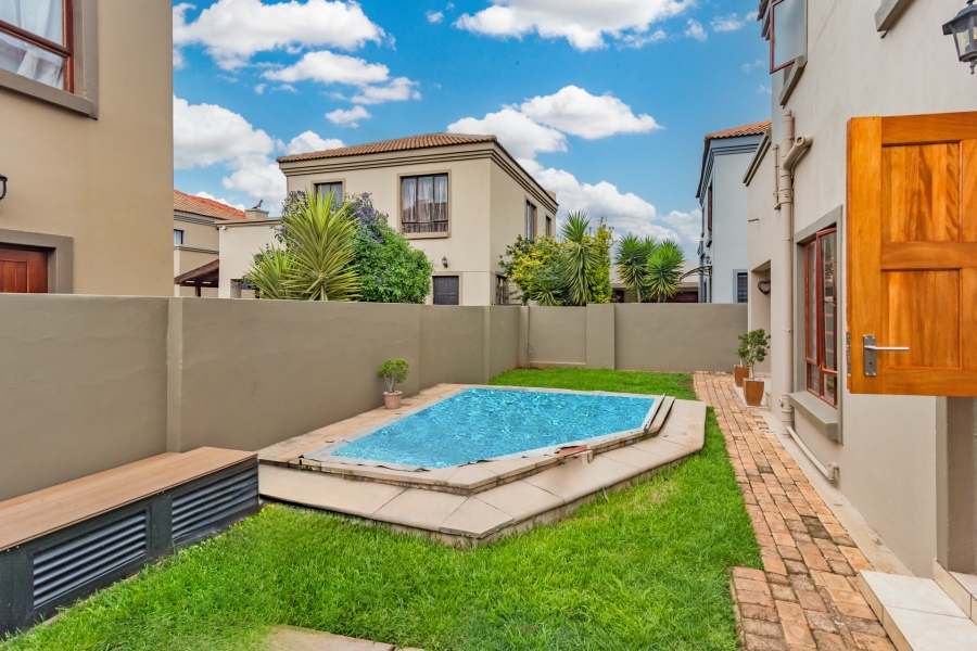 3 Bedroom Property for Sale in Chancliff Ridge Gauteng