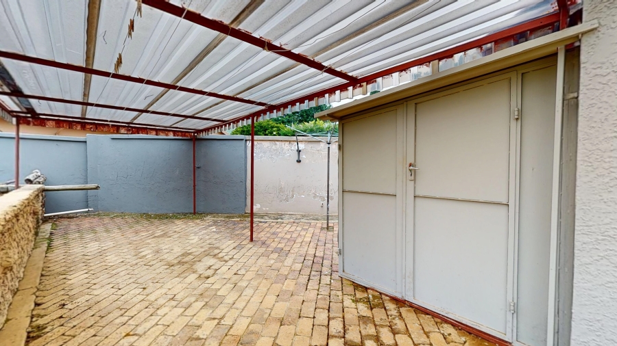 4 Bedroom Property for Sale in Goedeburg Gauteng