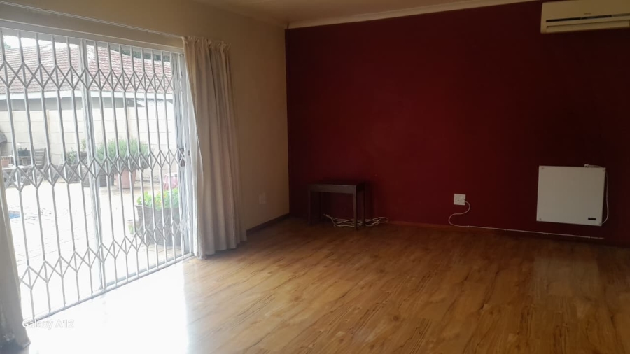 4 Bedroom Property for Sale in Ferryvale Gauteng
