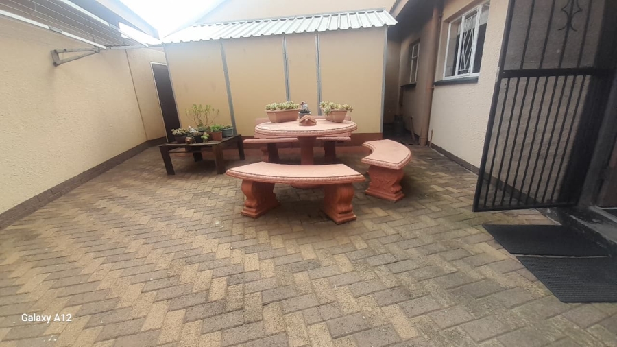 4 Bedroom Property for Sale in Ferryvale Gauteng
