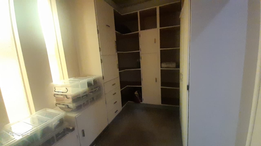 4 Bedroom Property for Sale in Ferryvale Gauteng