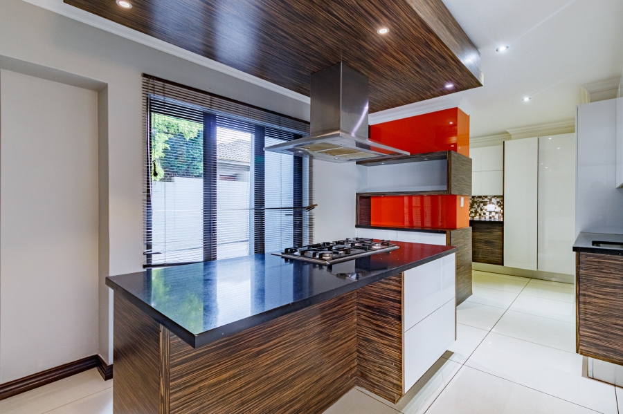 6 Bedroom Property for Sale in Midlands Estate Gauteng