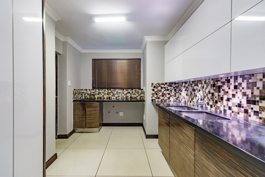 6 Bedroom Property for Sale in Midlands Estate Gauteng