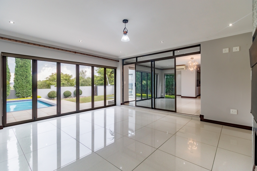 6 Bedroom Property for Sale in Midlands Estate Gauteng