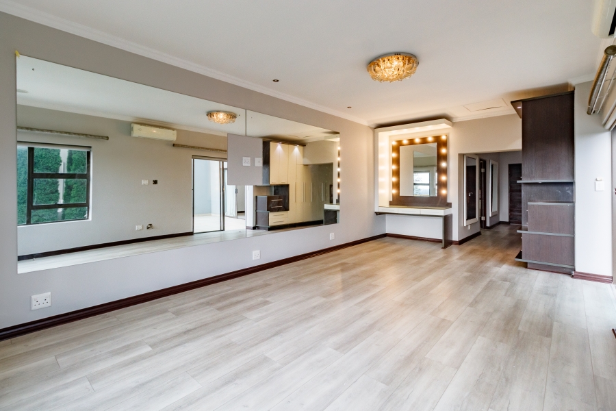 6 Bedroom Property for Sale in Midlands Estate Gauteng