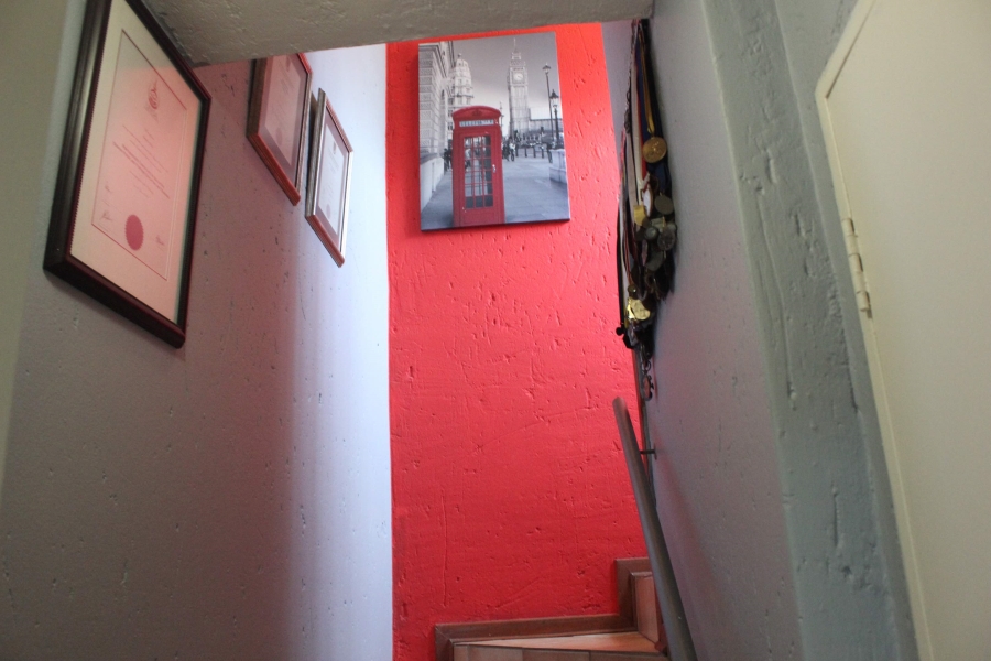 2 Bedroom Property for Sale in Glen Marais Gauteng