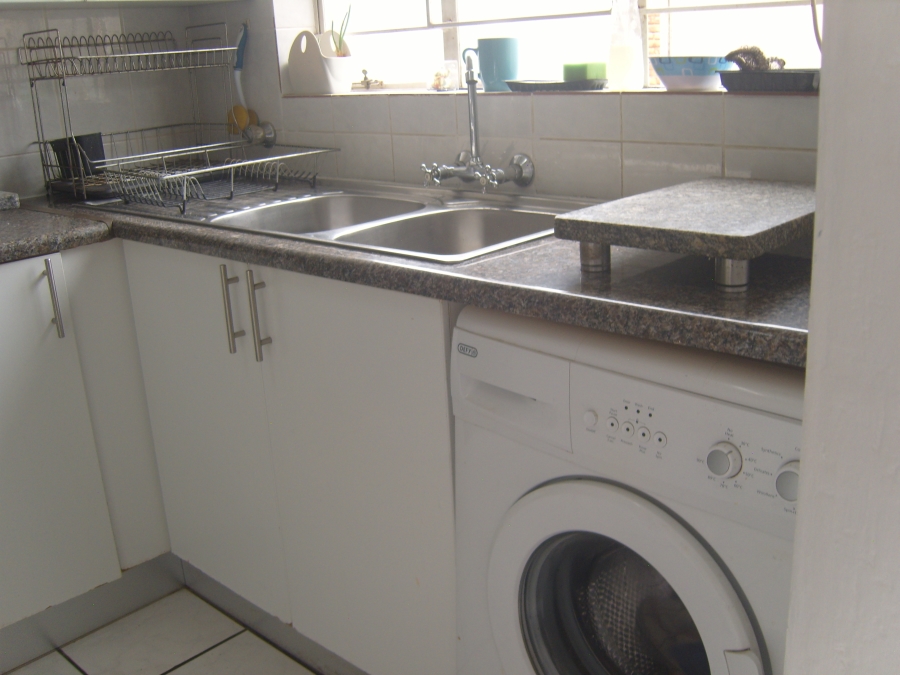 2 Bedroom Property for Sale in Glenvista Gauteng