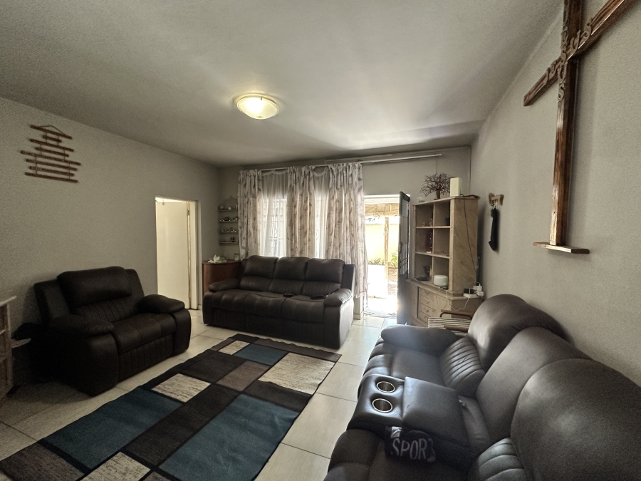 3 Bedroom Property for Sale in Lambton Gauteng