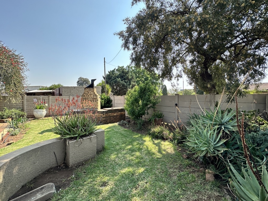 3 Bedroom Property for Sale in Mayberry Park Gauteng