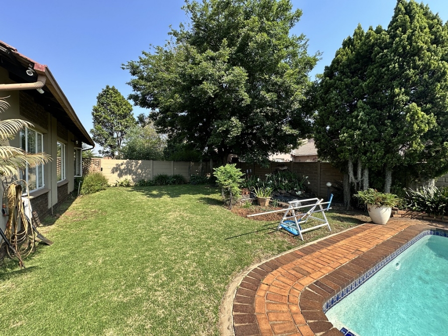 3 Bedroom Property for Sale in Mayberry Park Gauteng