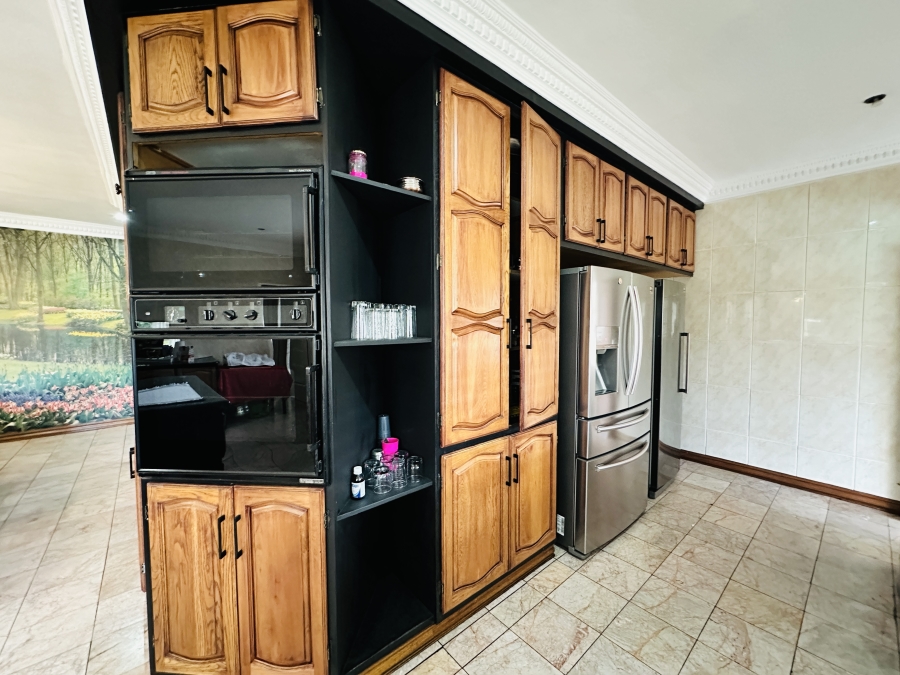 4 Bedroom Property for Sale in Lambton Gauteng