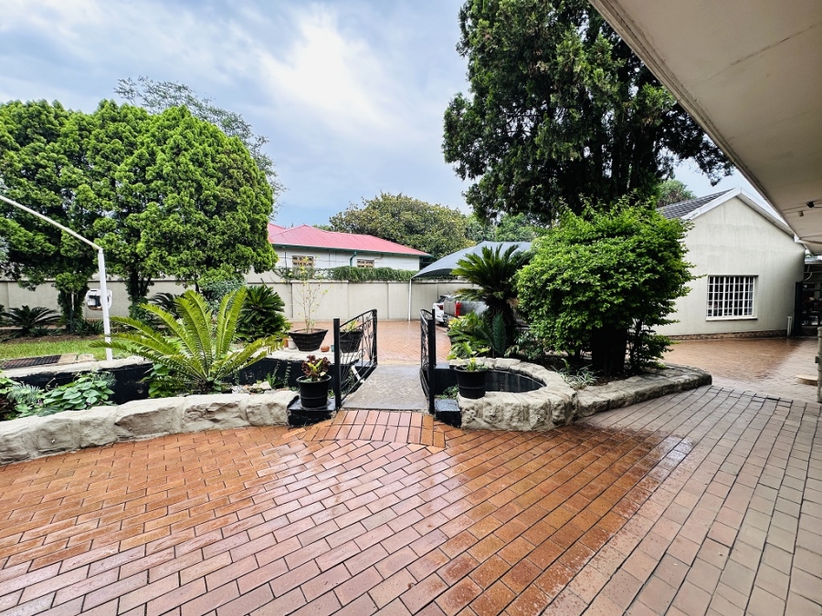 4 Bedroom Property for Sale in Lambton Gauteng